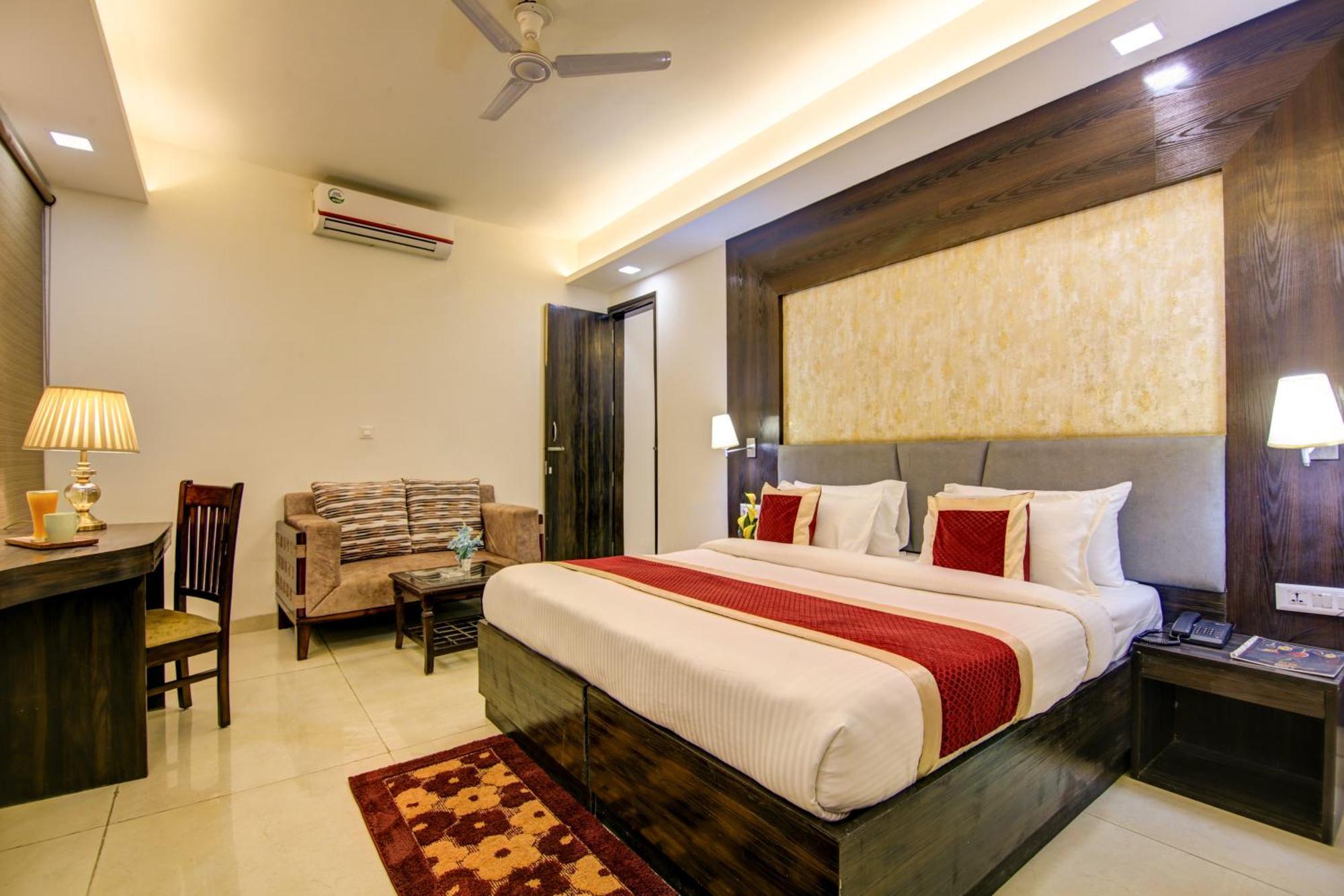 Hotel The Prithvi Near Delhi Airport 뉴델리 외부 사진