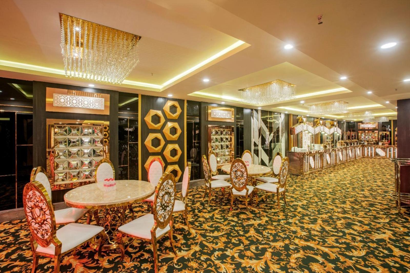 Hotel The Prithvi Near Delhi Airport 뉴델리 외부 사진